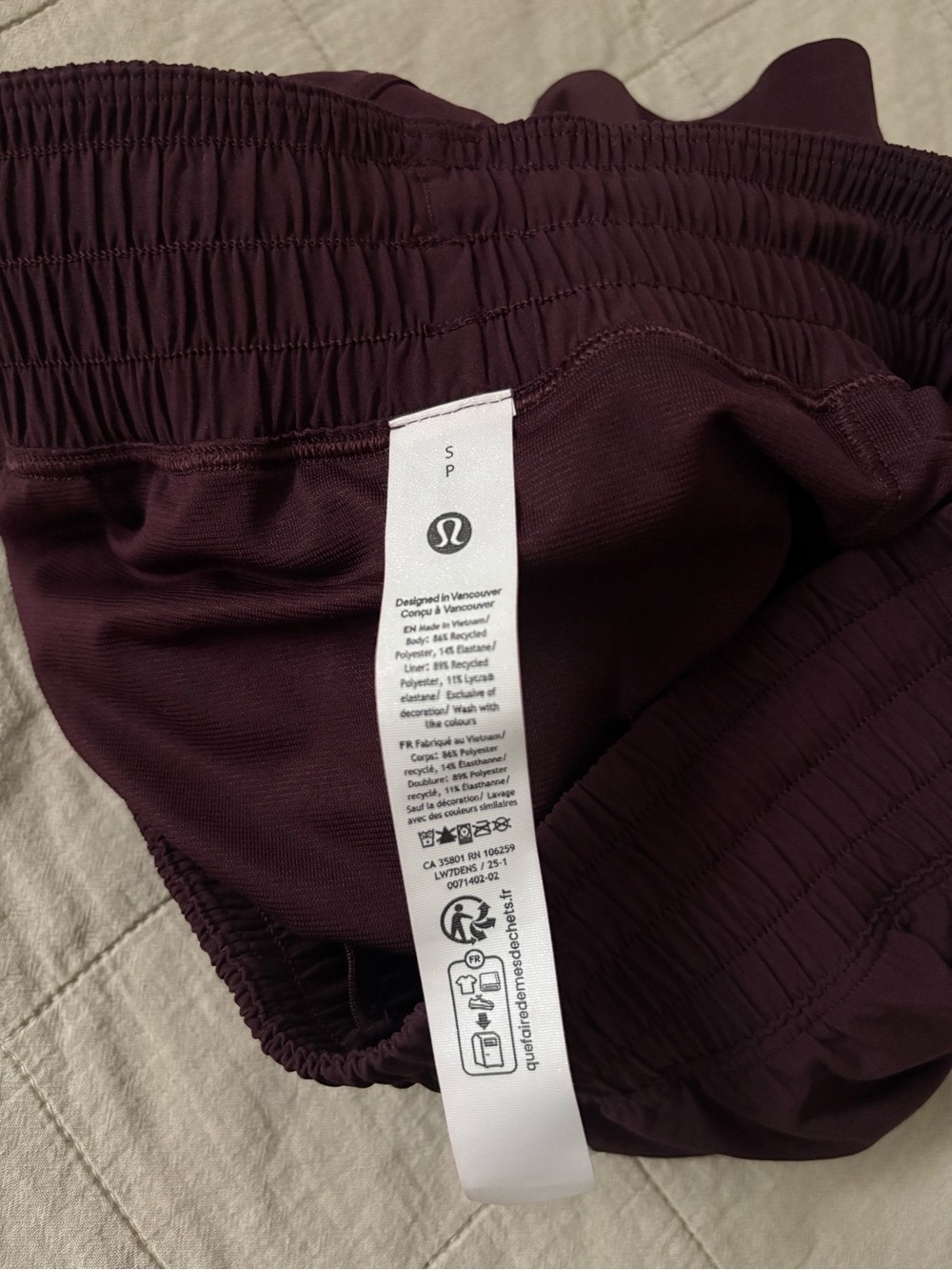 lululemon high rise shake it out short size S - Picture 3 of 4